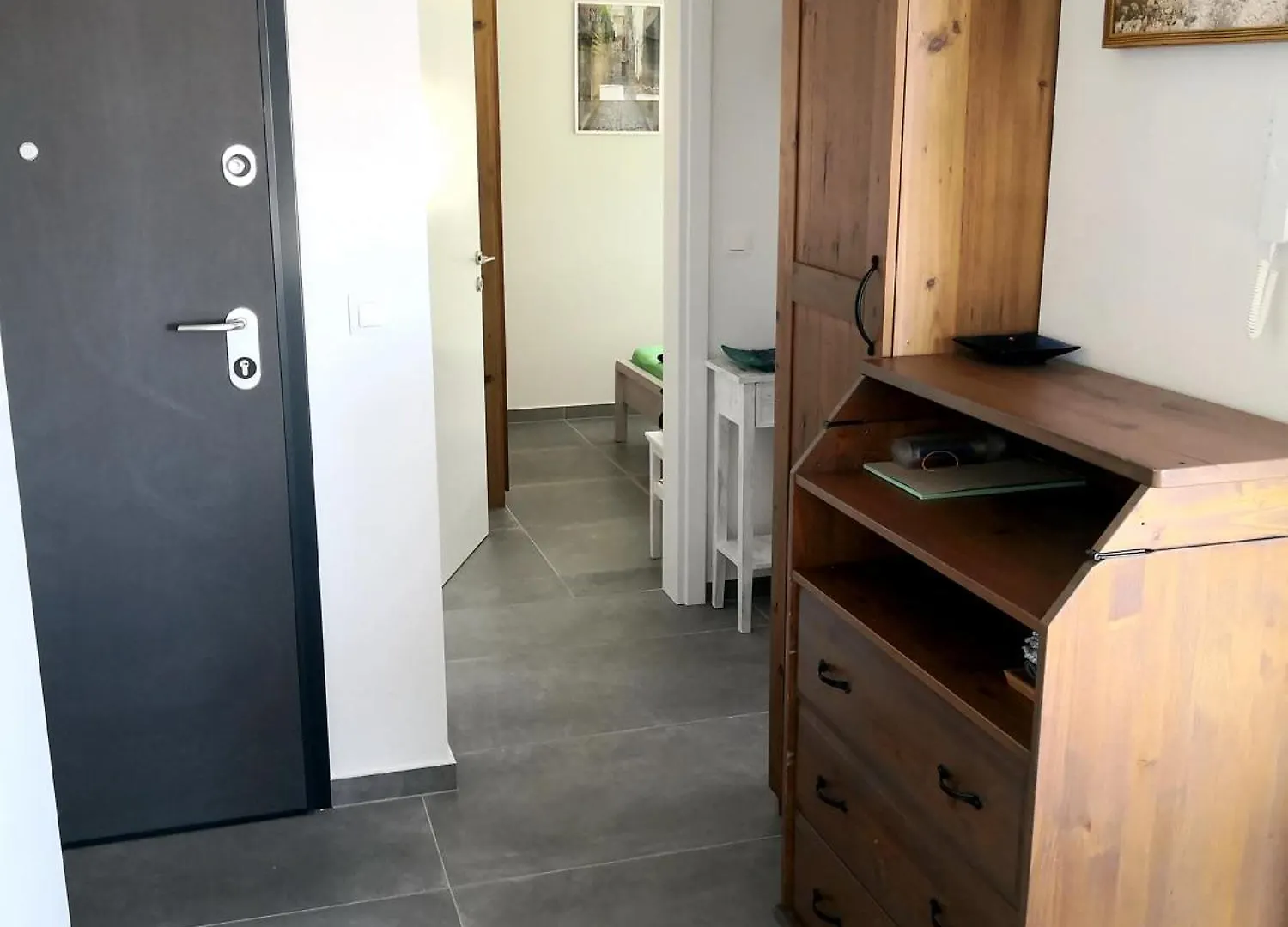 Maun Apartment Mandre Croatia